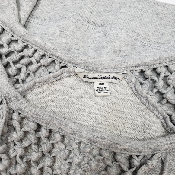 American Eagle Women's Gray Fringe Crochet Top Size Medium - Picture 4 of 11